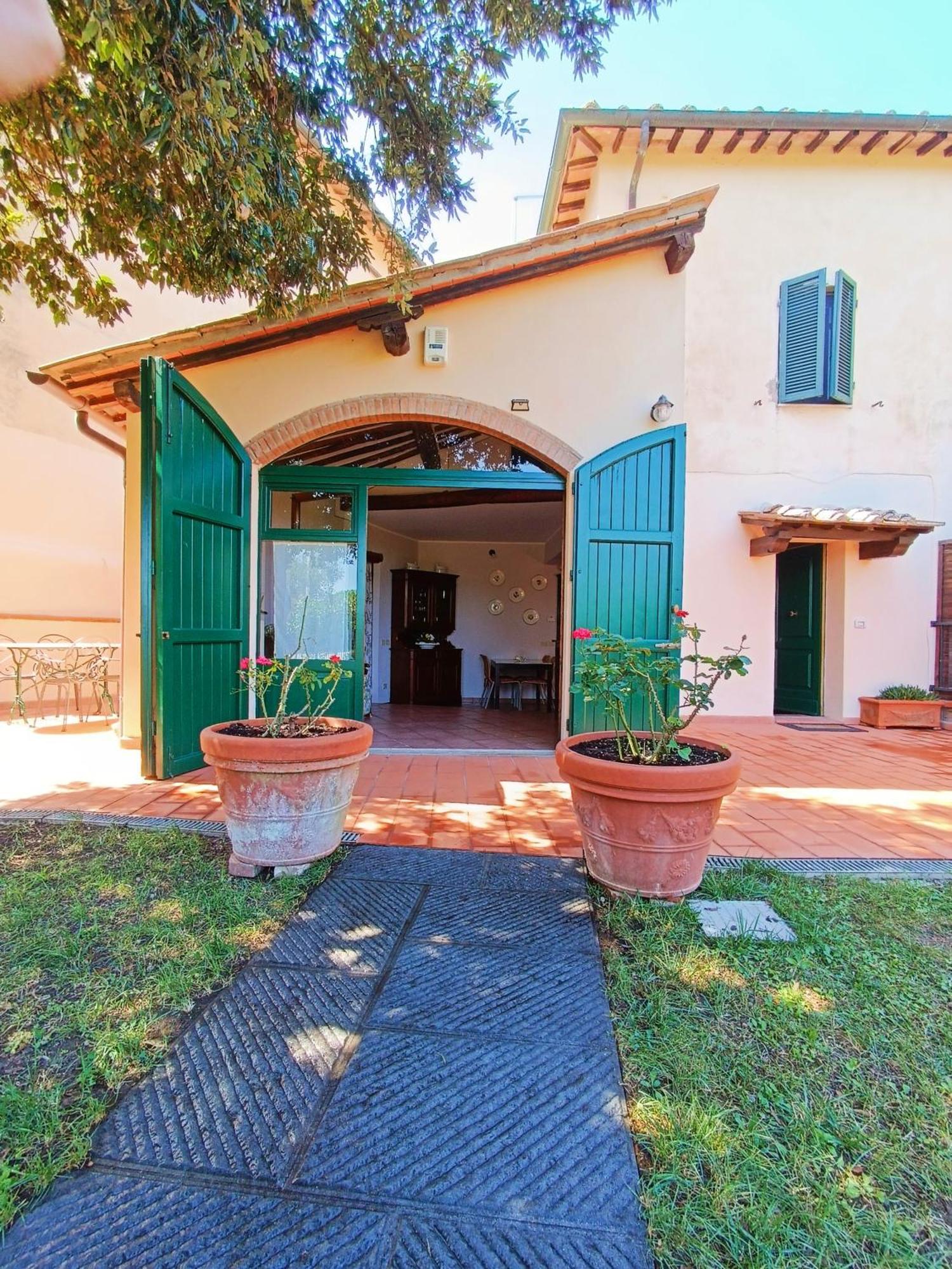 Apartment Gest Short Rent 5 Siena
